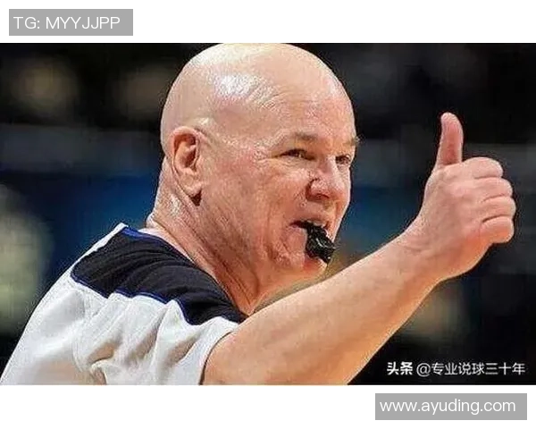 曾因足球发狂的传奇球星背后隐藏的疯狂故事与激情时刻